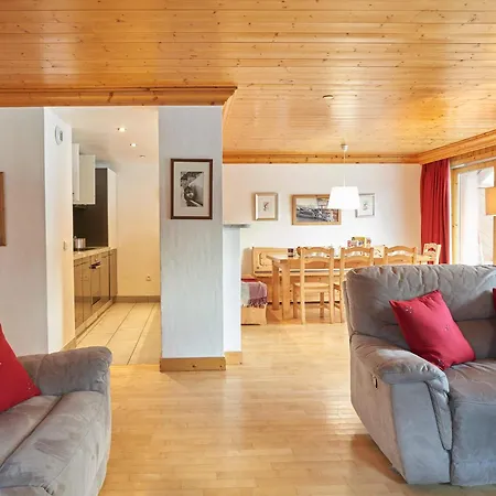 Santons 5 By One Of A Kind Travel Apartment Val-d'Isere